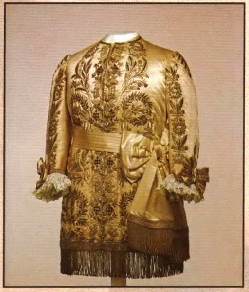 Иллюстрация к книге — Замки баварского короля [i_154.jpg]