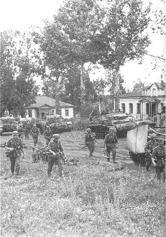 Иллюстрация к книге — Утерянные победы Красной Армии [i_030.jpg]