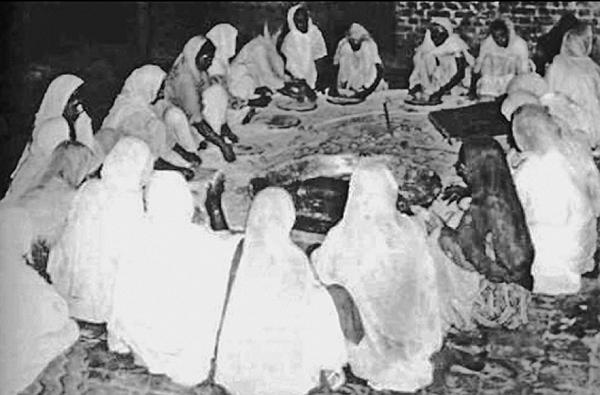 Иллюстрация к книге — Всеобщая история религий мира [_349.jpg]