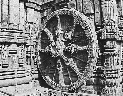 Иллюстрация к книге — Всеобщая история религий мира [_389.jpg]