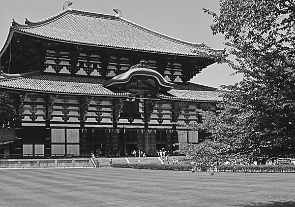 Иллюстрация к книге — Всеобщая история религий мира [_593.jpg]