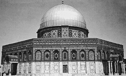 Иллюстрация к книге — Всеобщая история религий мира [_851.jpg]