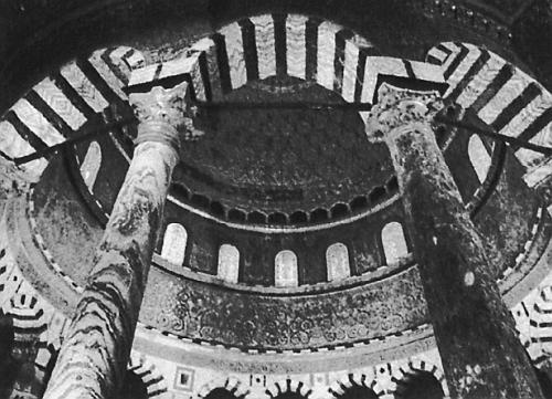 Иллюстрация к книге — Всеобщая история религий мира [_863.jpg]