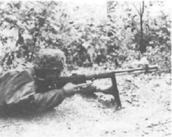 Иллюстрация к книге — Германские парашютисты. 1939-1945 [doc2fb_image_02000015.jpg]