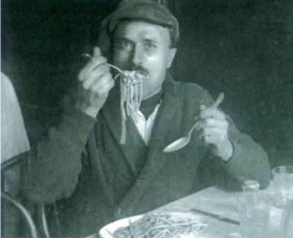 Иллюстрация к книге — Повседневная жизнь Соединенных Штатов в эпоху процветания и "сухого закона" [i_013.jpg]