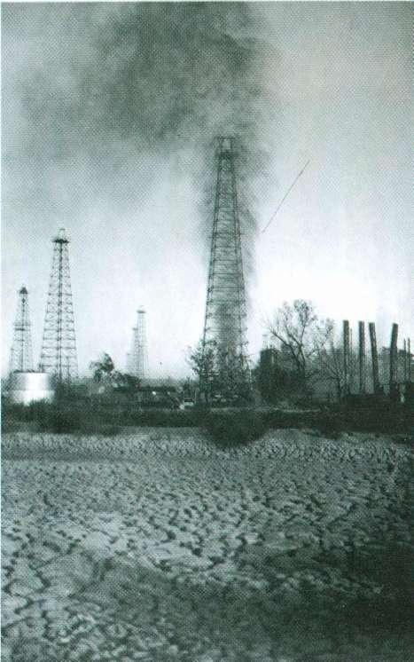 Иллюстрация к книге — Повседневная жизнь Соединенных Штатов в эпоху процветания и "сухого закона" [i_015.jpg]