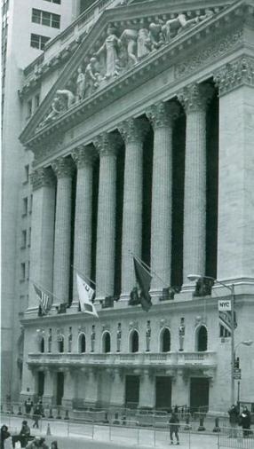 Иллюстрация к книге — Повседневная жизнь Соединенных Штатов в эпоху процветания и "сухого закона" [i_031.jpg]