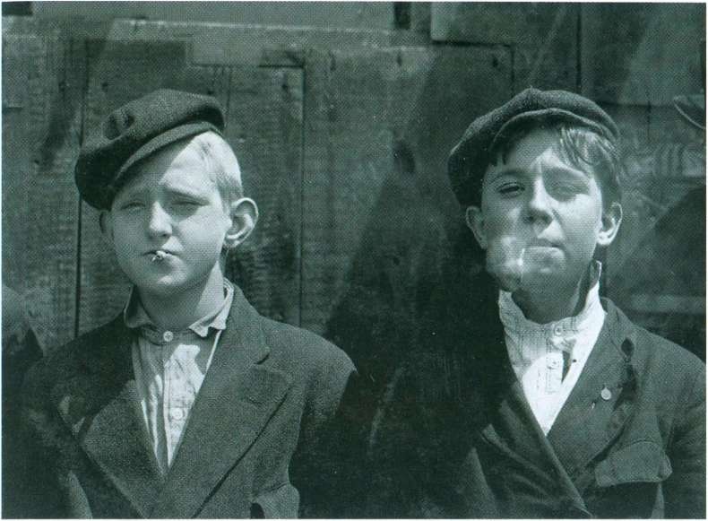 Иллюстрация к книге — Повседневная жизнь Соединенных Штатов в эпоху процветания и "сухого закона" [i_044.jpg]