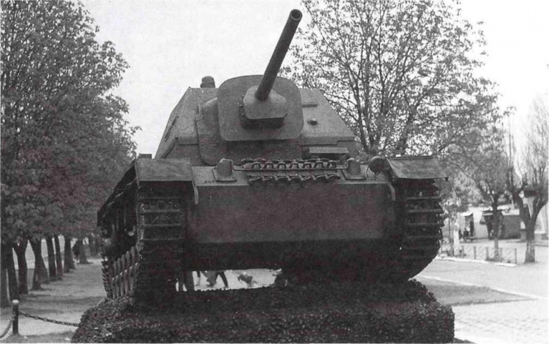 Иллюстрация к книге — Трофейные танки Красной Армии [i_097.jpg]