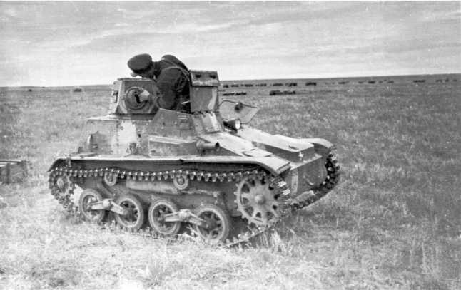 Иллюстрация к книге — Танки на Халхин-Голе. Необъявленная война Сталина [i_072.jpg]