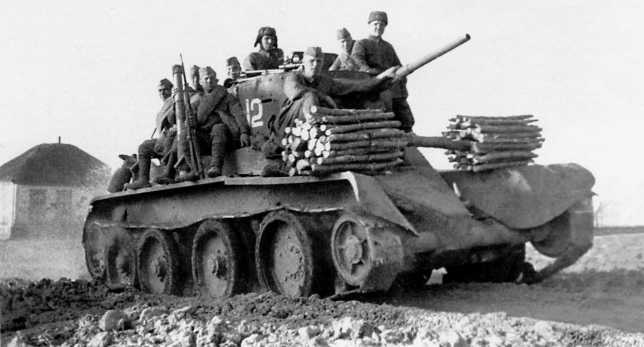 Иллюстрация к книге — Танки в Харьковской катастрофе 1942 года [i_004.jpg]