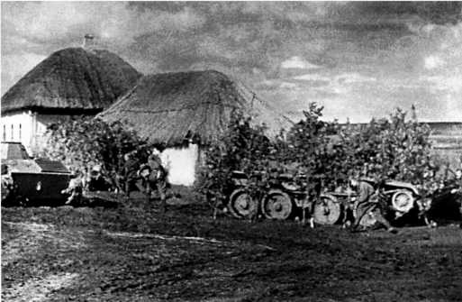 Иллюстрация к книге — Танки в Харьковской катастрофе 1942 года [i_006.jpg]