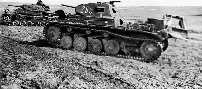 Иллюстрация к книге — Танки в Харьковской катастрофе 1942 года [i_040.jpg]