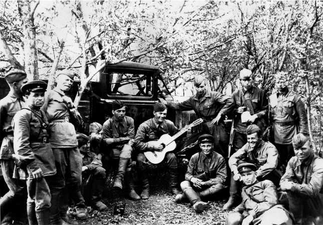 Иллюстрация к книге — Танки в Харьковской катастрофе 1942 года [i_065.jpg]