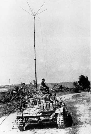 Иллюстрация к книге — Танки в Харьковской катастрофе 1942 года [i_095.jpg]