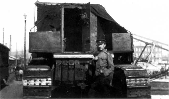 Иллюстрация к книге — Танки в Гражданской войне [i_050.jpg]