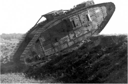 Иллюстрация к книге — Танки в Гражданской войне [i_127.jpg]