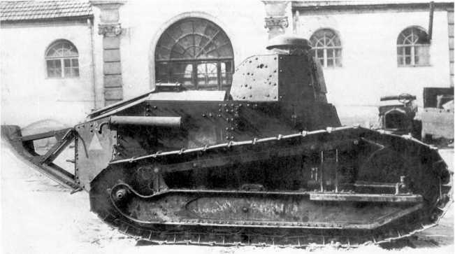 Иллюстрация к книге — Танки в Гражданской войне [i_128.jpg]