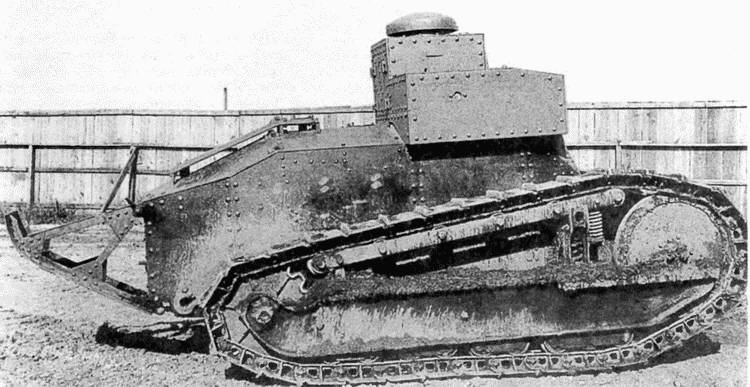 Иллюстрация к книге — Танк №1 "Рено ФТ-17". Первый, легендарный [i_009.jpg]