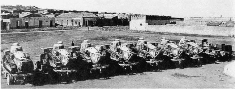 Иллюстрация к книге — Танк №1 "Рено ФТ-17". Первый, легендарный [i_037.jpg]