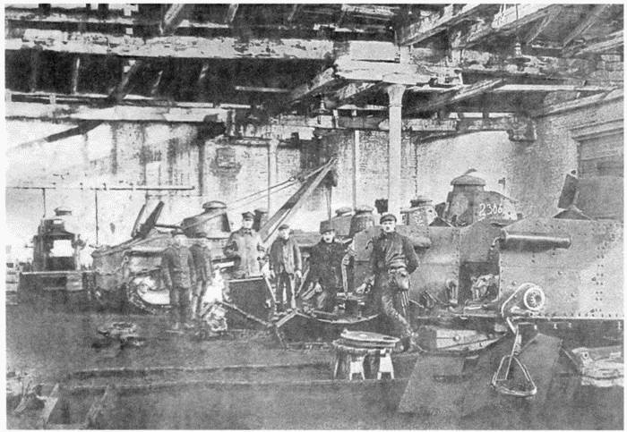 Иллюстрация к книге — Танк №1 "Рено ФТ-17". Первый, легендарный [i_058.jpg]