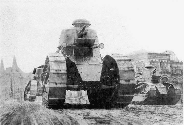 Иллюстрация к книге — Танк №1 "Рено ФТ-17". Первый, легендарный [i_082.jpg]