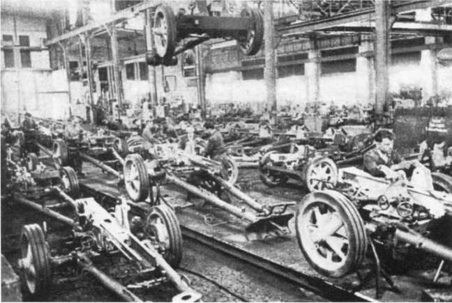 Иллюстрация к книге — Противотанковая артиллерия Вермахта во Второй Мировой войне. От "дверных колотушек" до "убийц танков" [i_027.jpg]