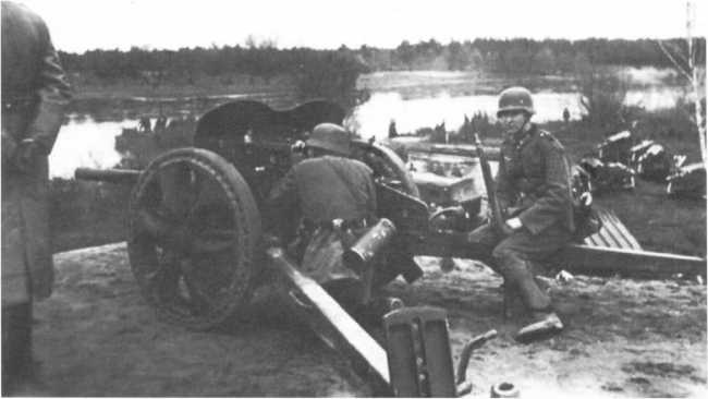 Иллюстрация к книге — Противотанковая артиллерия Вермахта во Второй Мировой войне. От "дверных колотушек" до "убийц танков" [i_125.jpg]