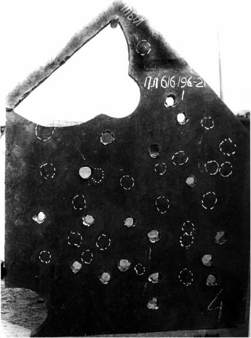 Иллюстрация к книге — Наследники «Тридцатьчетверки» – Т-34М, Т-43, Т-34-100, Т-44 [i_014.jpg]