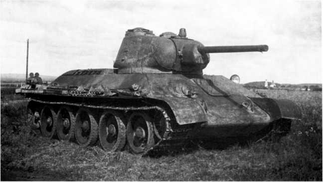 Иллюстрация к книге — Наследники «Тридцатьчетверки» – Т-34М, Т-43, Т-34-100, Т-44 [i_027.jpg]