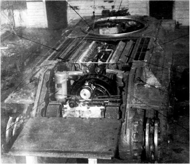 Иллюстрация к книге — Наследники «Тридцатьчетверки» – Т-34М, Т-43, Т-34-100, Т-44 [i_039.jpg]