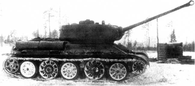 Иллюстрация к книге — Наследники «Тридцатьчетверки» – Т-34М, Т-43, Т-34-100, Т-44 [i_062.jpg]