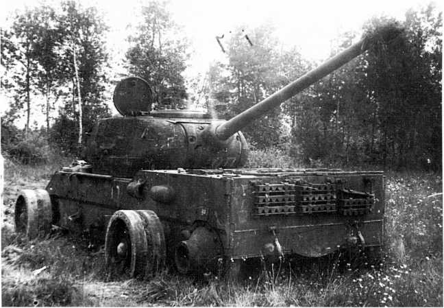 Иллюстрация к книге — Наследники «Тридцатьчетверки» – Т-34М, Т-43, Т-34-100, Т-44 [i_092.jpg]