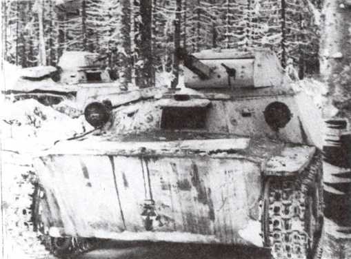Иллюстрация к книге — "Чудо-оружие" Сталина. Плавающие танки Великой Отечественной Т-37, Т-38, Т-40 [i_105.jpg]
