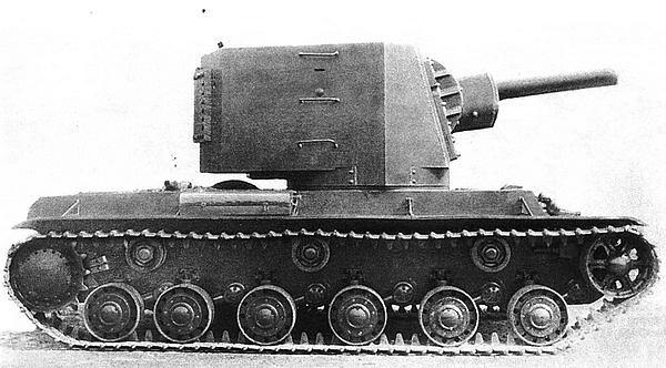Иллюстрация к книге — Танк прорыва КВ. "Клим Ворошилов" [i_020.jpg]