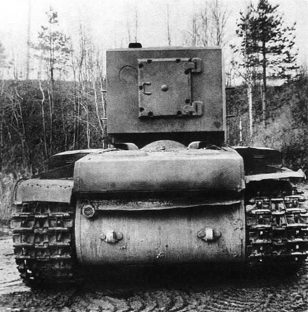 Иллюстрация к книге — Танк прорыва КВ. "Клим Ворошилов" [i_036.jpg]