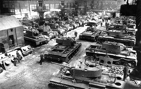 Иллюстрация к книге — Танк прорыва КВ. "Клим Ворошилов" [i_065.jpg]