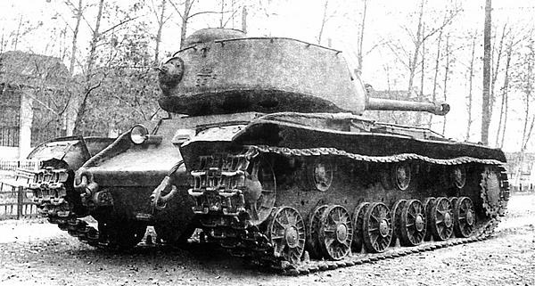 Иллюстрация к книге — Танк прорыва КВ. "Клим Ворошилов" [i_071.jpg]