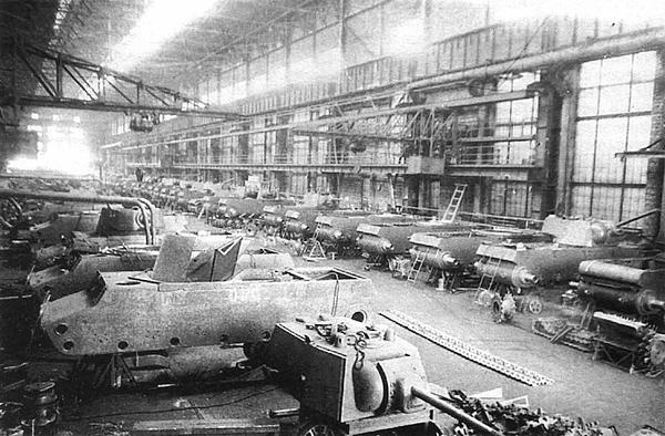 Иллюстрация к книге — Танк прорыва КВ. "Клим Ворошилов" [i_103.jpg]