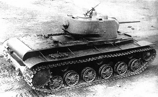 Иллюстрация к книге — Танк прорыва КВ. "Клим Ворошилов" [i_106.jpg]