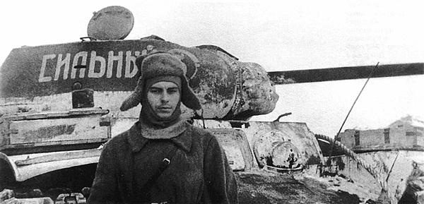 Иллюстрация к книге — Танк прорыва КВ. "Клим Ворошилов" [i_166.jpg]