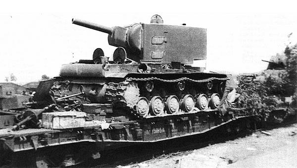 Иллюстрация к книге — Танк прорыва КВ. "Клим Ворошилов" [i_206.jpg]