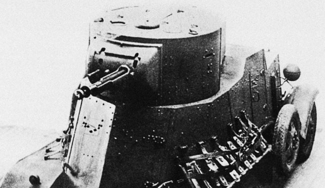 Иллюстрация к книге — Броня на колесах. История советского бронеавтомобиля 1925-1945 гг. [i_034.jpg]