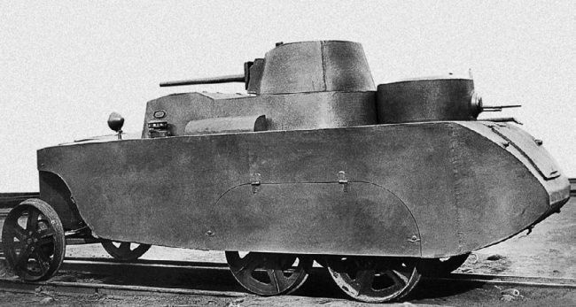 Иллюстрация к книге — Броня на колесах. История советского бронеавтомобиля 1925-1945 гг. [i_050.jpg]