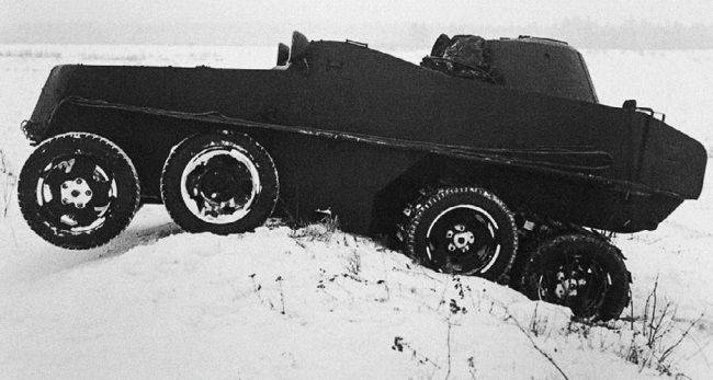 Иллюстрация к книге — Броня на колесах. История советского бронеавтомобиля 1925-1945 гг. [i_059.jpg]