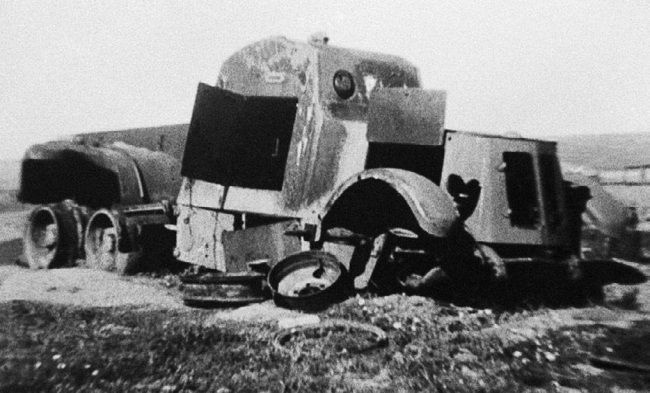 Иллюстрация к книге — Броня на колесах. История советского бронеавтомобиля 1925-1945 гг. [i_099.jpg]