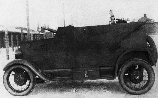 Иллюстрация к книге — Броня на колесах. История советского бронеавтомобиля 1925-1945 гг. [i_105.jpg]