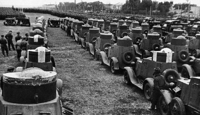 Иллюстрация к книге — Броня на колесах. История советского бронеавтомобиля 1925-1945 гг. [i_122.jpg]