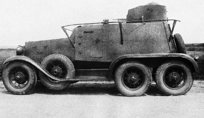 Иллюстрация к книге — Броня на колесах. История советского бронеавтомобиля 1925-1945 гг. [i_131.jpg]