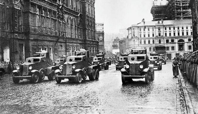 Иллюстрация к книге — Броня на колесах. История советского бронеавтомобиля 1925-1945 гг. [i_171.jpg]